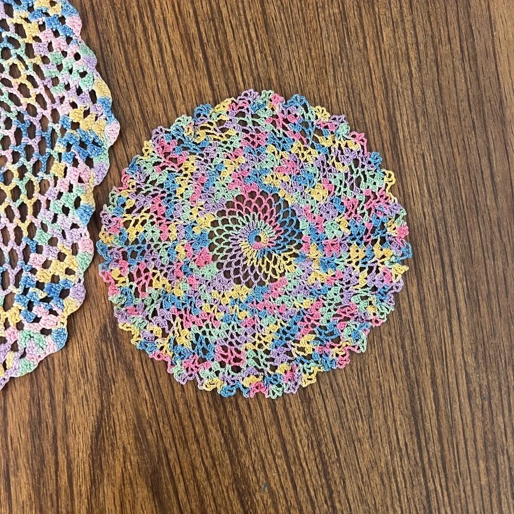 Lot of 2 VINTAGE CROCHET HANDMADE Doilies 14